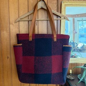 Duluth Trading Co Wool Tote Bag in Red and Navy Plaid